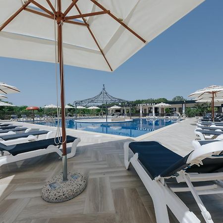 Imperial Family Resort Ulcinj Extérieur photo