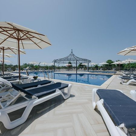 Imperial Family Resort Ulcinj Extérieur photo