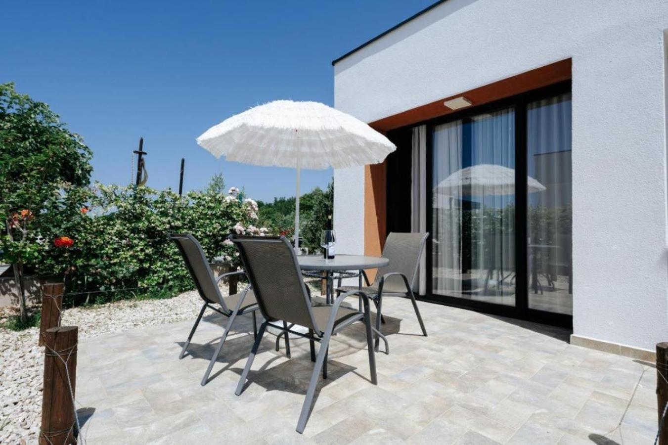 Imperial Family Resort Ulcinj Extérieur photo